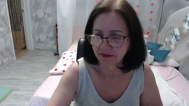 Snapshot of OlgaHottie chatting on 06-05-26, 11:32 OlgaHottie online show from 06-05-26, 11:32
