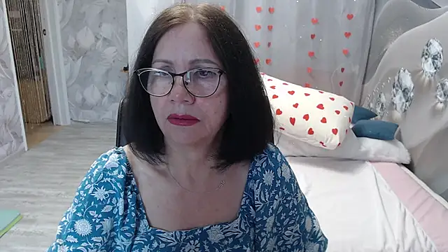 Snapshot of OlgaHottie chatting on 06-13-26, 11:57 OlgaHottie online show from 06-13-26, 11:57