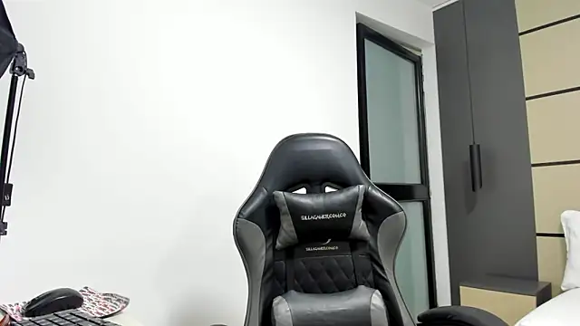 alma fenix online show from 02-24-26, 12:47