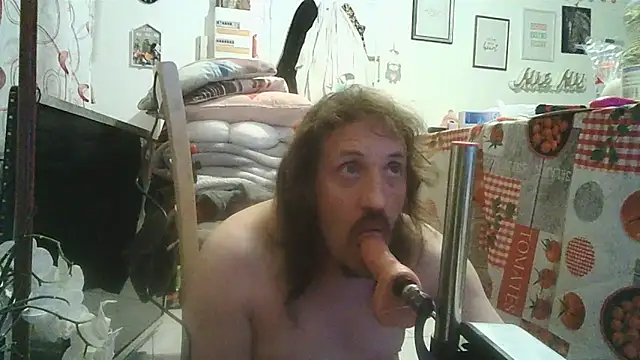 cyril020202 online show from 10-11-25, 08:51