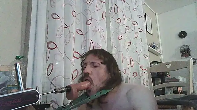 cyril020202 online show from 05-19-26, 06:20