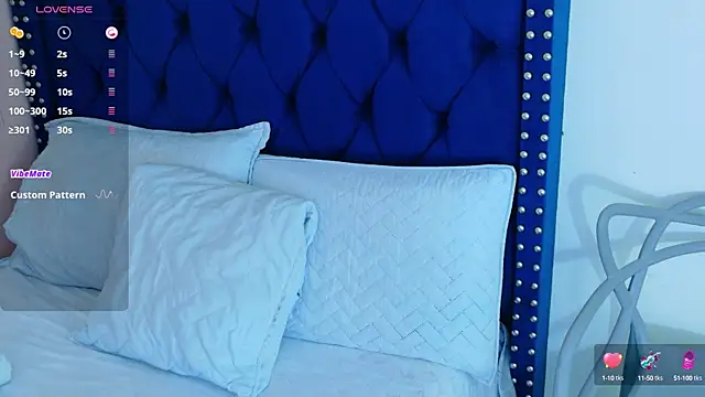 hotlatinateacher online show from 09-26-25, 07:07