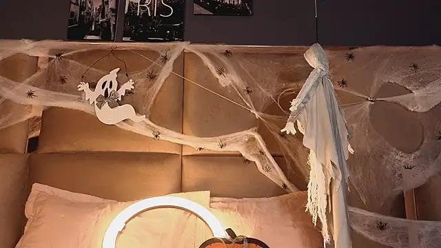 angelinepossy online show from 10-24-25, 09:22