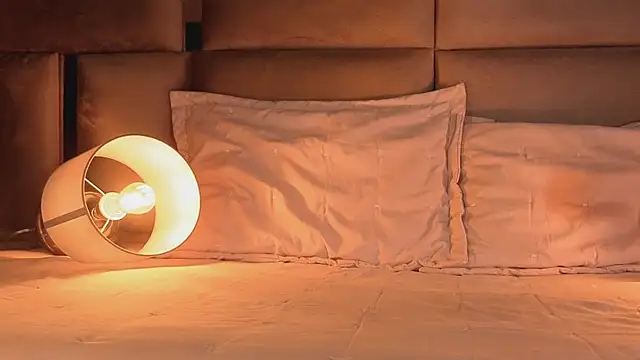 angelinepossy online show from 11-26-25, 09:38