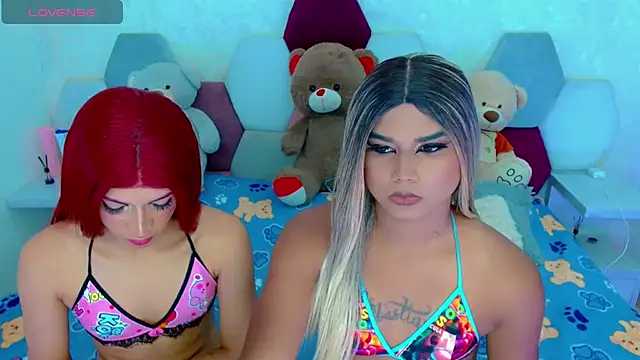 Snapshot of party_duo_trans chatting on 01-29-25, 10:16 party duo trans online show from 01-29-25, 10:16