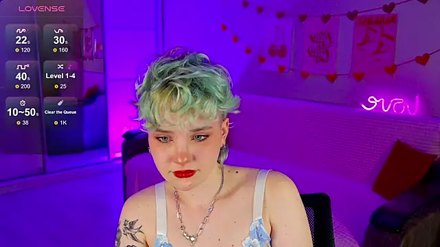 School Love online show from 03-20-25, 04:09