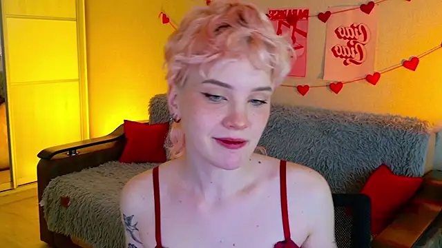 School Love online show from 10-01-25, 11:16