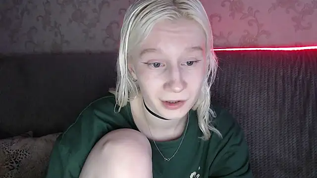 EnigmaSee online show from 05-04-26, 01:45