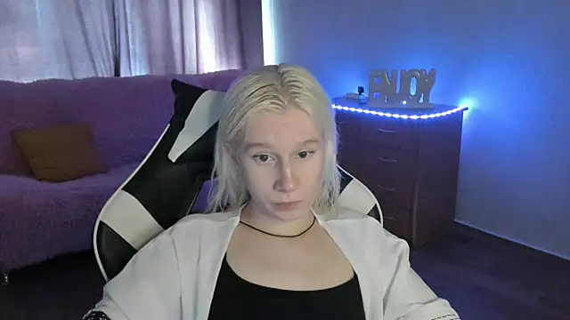 EnigmaSee online show from 06-29-26, 01:34