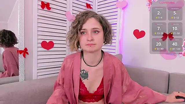 Snapshot of sweet_cherry_pie_ chatting on 02-18-25, 04:16 sweet cherry pie online show from 02-18-25, 04:16