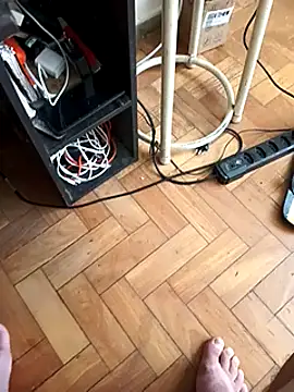 Snapshot of lobomisterioso13 chatting on 03-07-25, 01:07 lobomisterioso13 online show from 03-07-25, 01:07