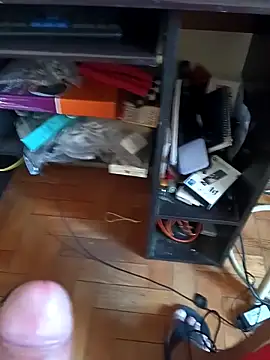 Snapshot of lobomisterioso13 chatting on 11-19-25, 05:46 lobomisterioso13 online show from 11-19-25, 05:46