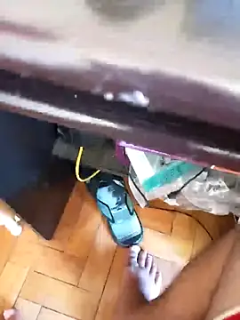 Snapshot of lobomisterioso13 chatting on 11-20-25, 02:06 lobomisterioso13 online show from 11-20-25, 02:06