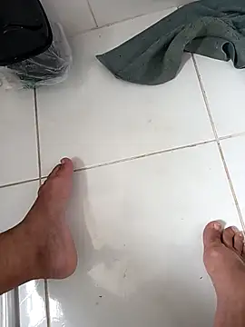 Snapshot of lobomisterioso13 chatting on 02-12-26, 11:38 lobomisterioso13 online show from 02-12-26, 11:38