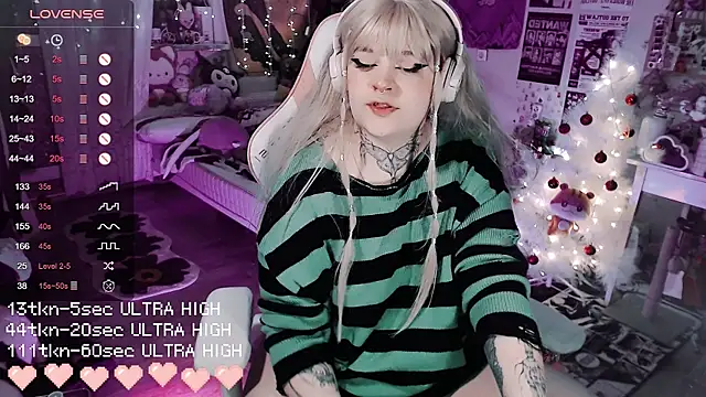 noori  hope online show from 12-22-25, 09:01