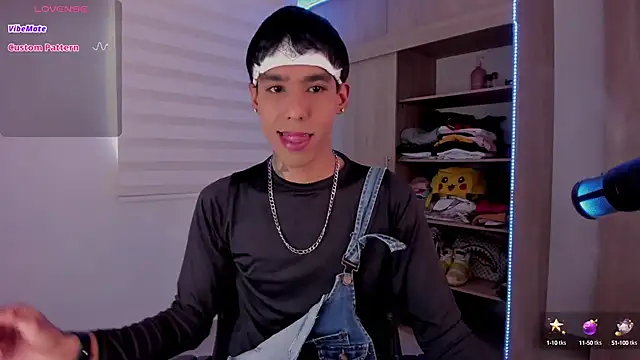 aldrinwhite online show from 02-02-25, 02:24