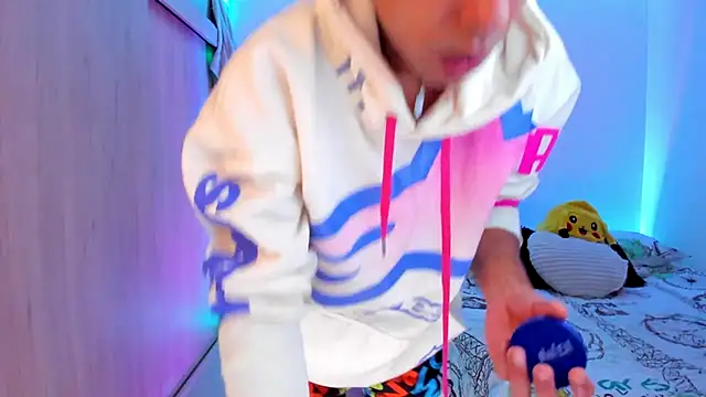 aldrinwhite online show from 01-18-26, 04:11