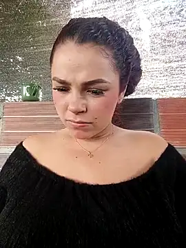 Mommy-Hot online show from 01-31-26, 07:11