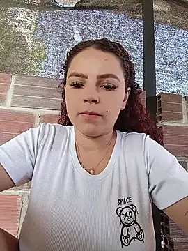 Mommy-Hot online show from 07-18-26, 01:37