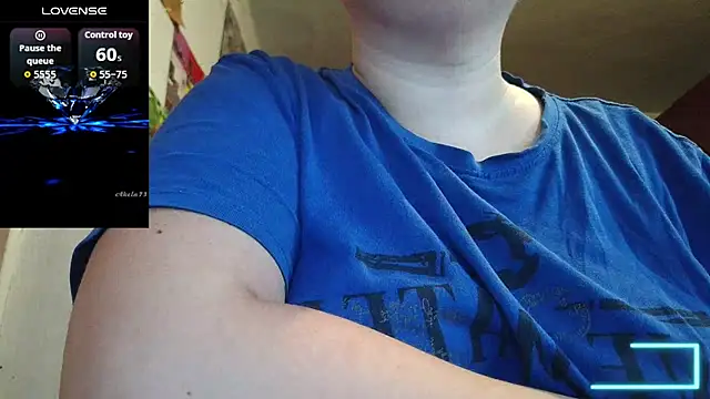 Snapshot of Cora_Maro chatting on 07-15-26, 11:21 Cora Maro online show from 07-15-26, 11:21