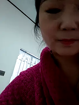 AHL756 online show from 02-18-25, 04:04