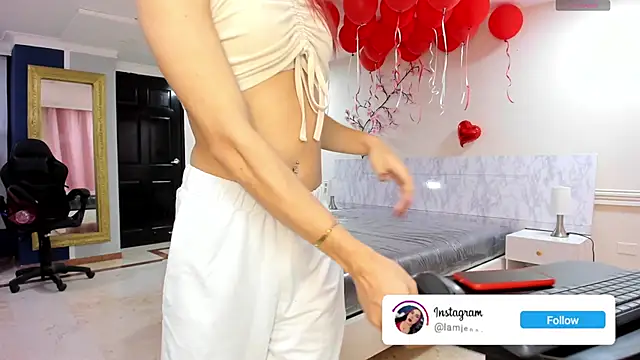 charolbruce 1 online show from 05-28-26, 12:02