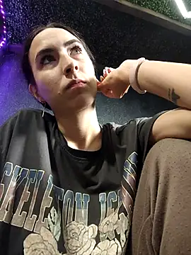 pleasure of life online show from 09-20-25, 01:01