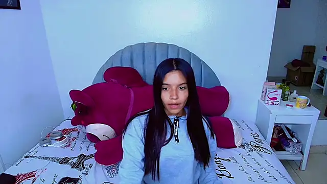 Snapshot of charlotte_0309 chatting on 12-04-25, 08:50 charlotte 0309 online show from 12-04-25, 08:50