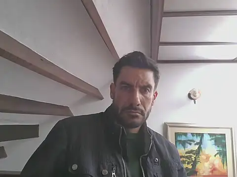 Snapshot of elkike1980 chatting on 04-13-26, 04:01 elkike1980 online show from 04-13-26, 04:01