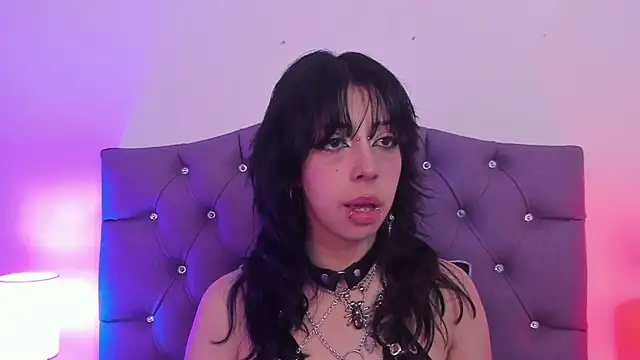 Snapshot of Nyx_nayla chatting on 01-17-25, 06:54 Nyx nayla online show from 01-17-25, 06:54