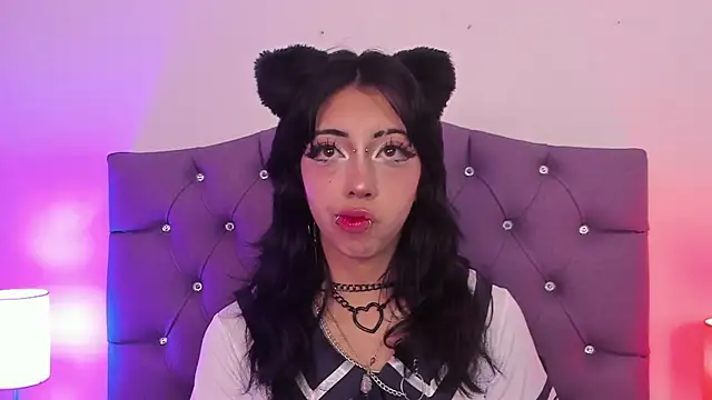 Snapshot of Nyx_nayla chatting on 01-25-25, 10:19 Nyx nayla online show from 01-25-25, 10:19