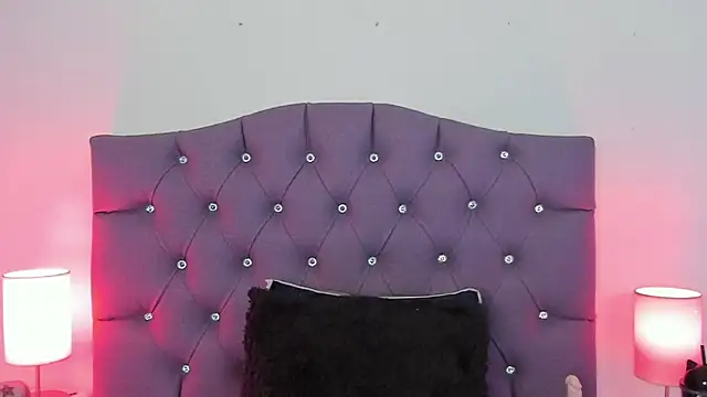 Snapshot of Nyx_nayla chatting on 01-30-25, 05:41 Nyx nayla online show from 01-30-25, 05:41