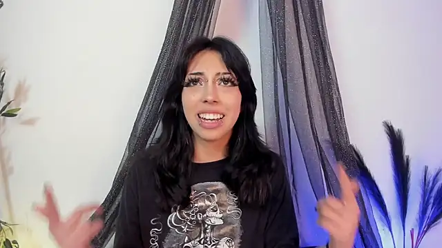 Snapshot of Nyx_nayla chatting on 03-22-25, 07:04 Nyx nayla online show from 03-22-25, 07:04