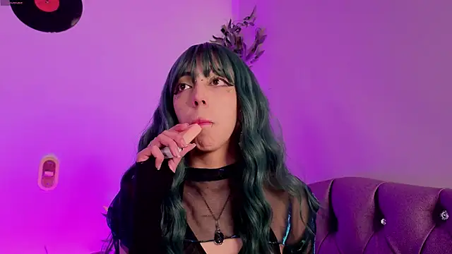 Snapshot of Nyx_nayla chatting on 01-14-26, 06:52 Nyx nayla online show from 01-14-26, 06:52