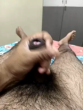 Snapshot of playboy_30 chatting on 02-08-25, 11:24 playboy 30 online show from 02-08-25, 11:24