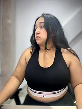 cata megan online show from 12-04-25, 07:39