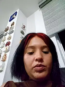 LorenRosse online show from 01-01-25, 05:54