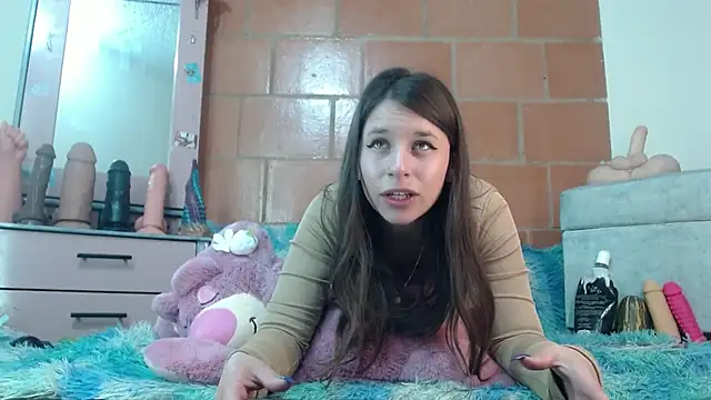 Snapshot of RubyEmerald chatting on 02-24-26, 06:28 RubyEmerald online show from 02-24-26, 06:28