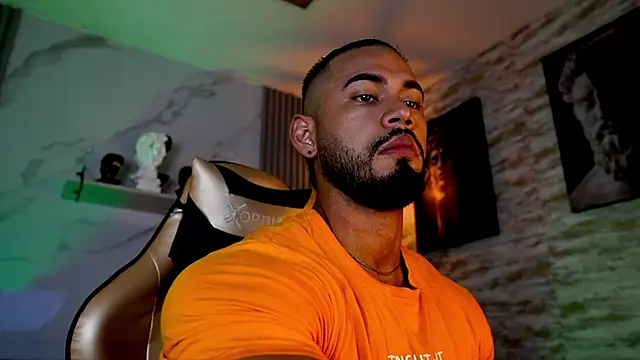 Snapshot of jaxon_colton chatting on 11-21-25, 12:10 jaxon colton online show from 11-21-25, 12:10