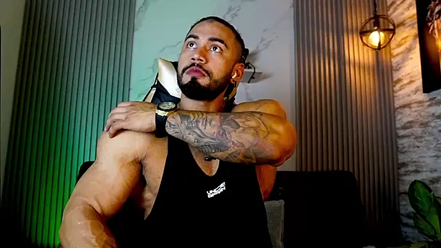 Snapshot of jaxon_colton chatting on 11-26-25, 02:01 jaxon colton online show from 11-26-25, 02:01