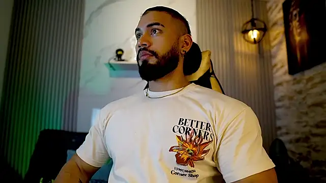 Snapshot of jaxon_colton chatting on 12-18-25, 11:33 jaxon colton online show from 12-18-25, 11:33