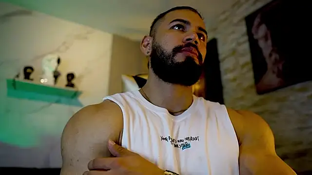 Snapshot of jaxon_colton chatting on 12-23-25, 12:30 jaxon colton online show from 12-23-25, 12:30