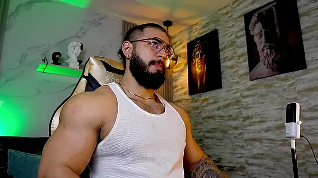 Snapshot of jaxon_colton chatting on 01-13-26, 12:27 jaxon colton online show from 01-13-26, 12:27