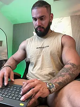 Snapshot of jaxon_colton chatting on 02-10-26, 12:04 jaxon colton online show from 02-10-26, 12:04