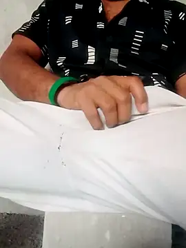 INDIANBOY7439 online show from 02-01-26, 08:02