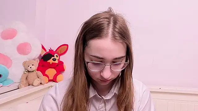 PollyBeev online show from 06-25-26, 07:46