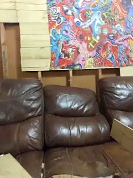 Buffshagswell online show from 10-26-25, 04:35