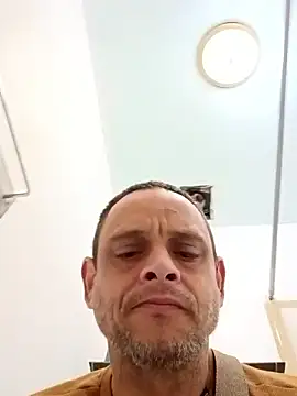 Buffshagswell online show from 11-15-25, 01:51