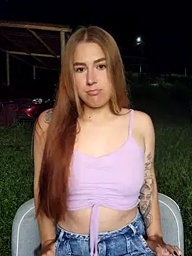 Snapshot of Jimena_White_ chatting on 09-29-25, 03:55 Jimena White online show from 09-29-25, 03:55