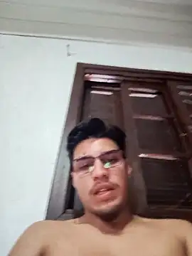 Snapshot of Rmst chatting on 09-26-25, 07:07 Rmst online show from 09-26-25, 07:07